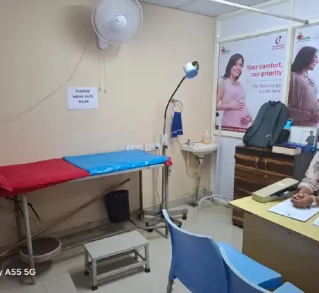 GYNAECOLOGIST ROOM